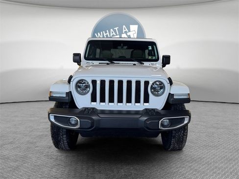 Used 2020 Jeep Wrangler Unlimited Sahara image 9