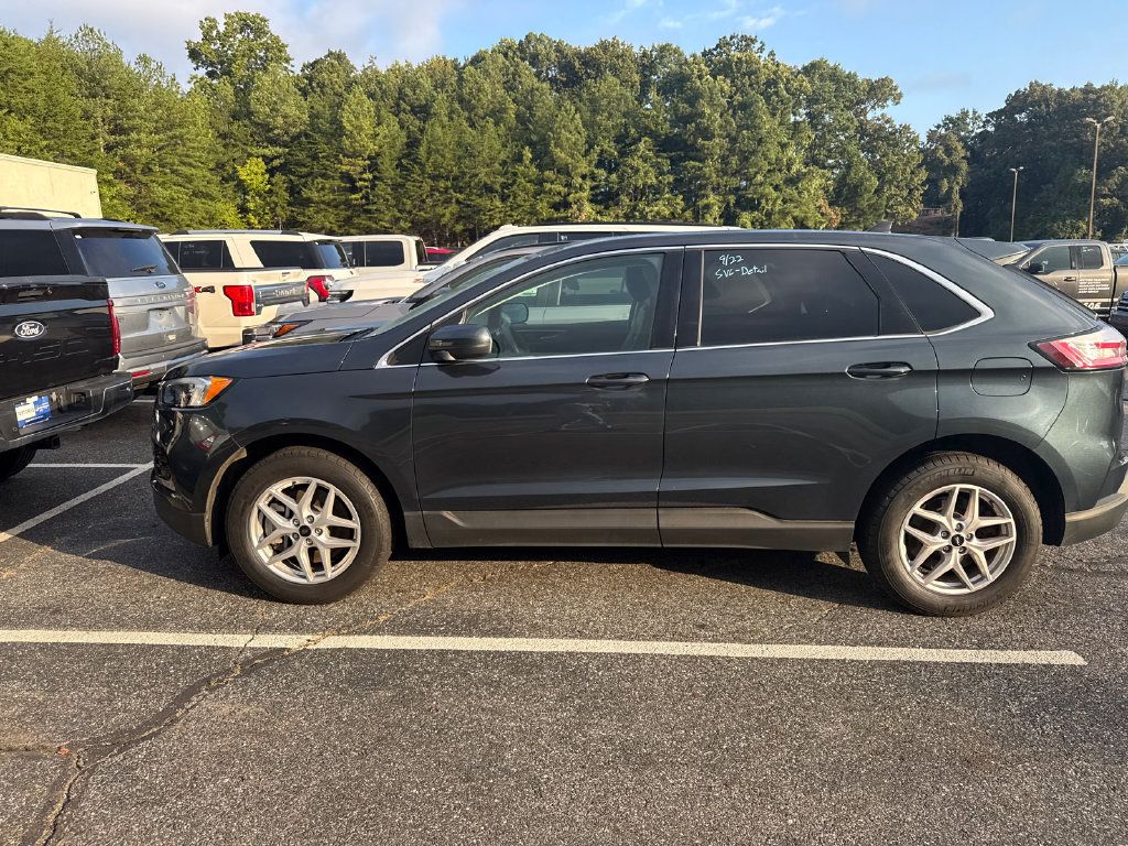 Used 2024 Ford Edge SEL w/ Convenience Package AWD/4WD image 8