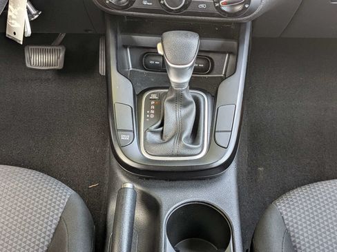 Used 2024 Kia Soul LX w/ Option Group 015 FWD image 18