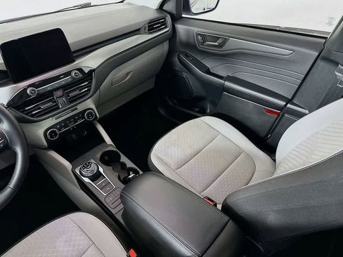 Certified 2024 Ford Escape Active image 11