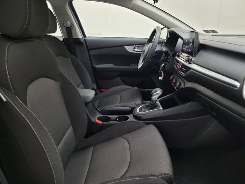 Used 2023 Kia Forte LXS FWD image 21