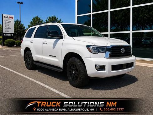 Used 2019 Toyota Sequoia TRD Sport w/ TRD Sport Premium Package AWD/4WD image 1