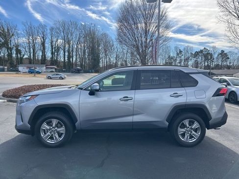 Used 2023 Toyota RAV4 XLE image 10