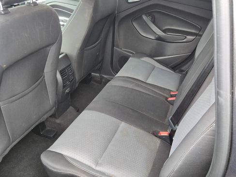 Used 2019 Ford Escape SE FWD image 10