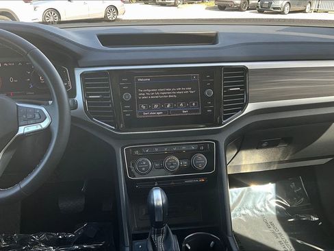 Certified 2023 Volkswagen Atlas SEL image 19