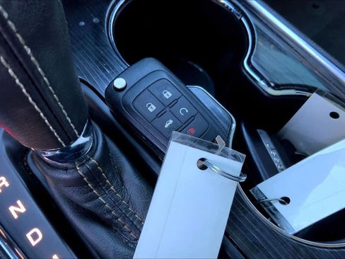 Used 2019 Chevrolet Impala LT image 14