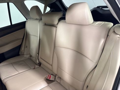 Used 2018 Subaru Outback 2.5i Limited image 22