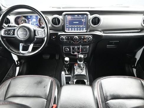 Used 2020 Jeep Gladiator Overland AWD/4WD image 13