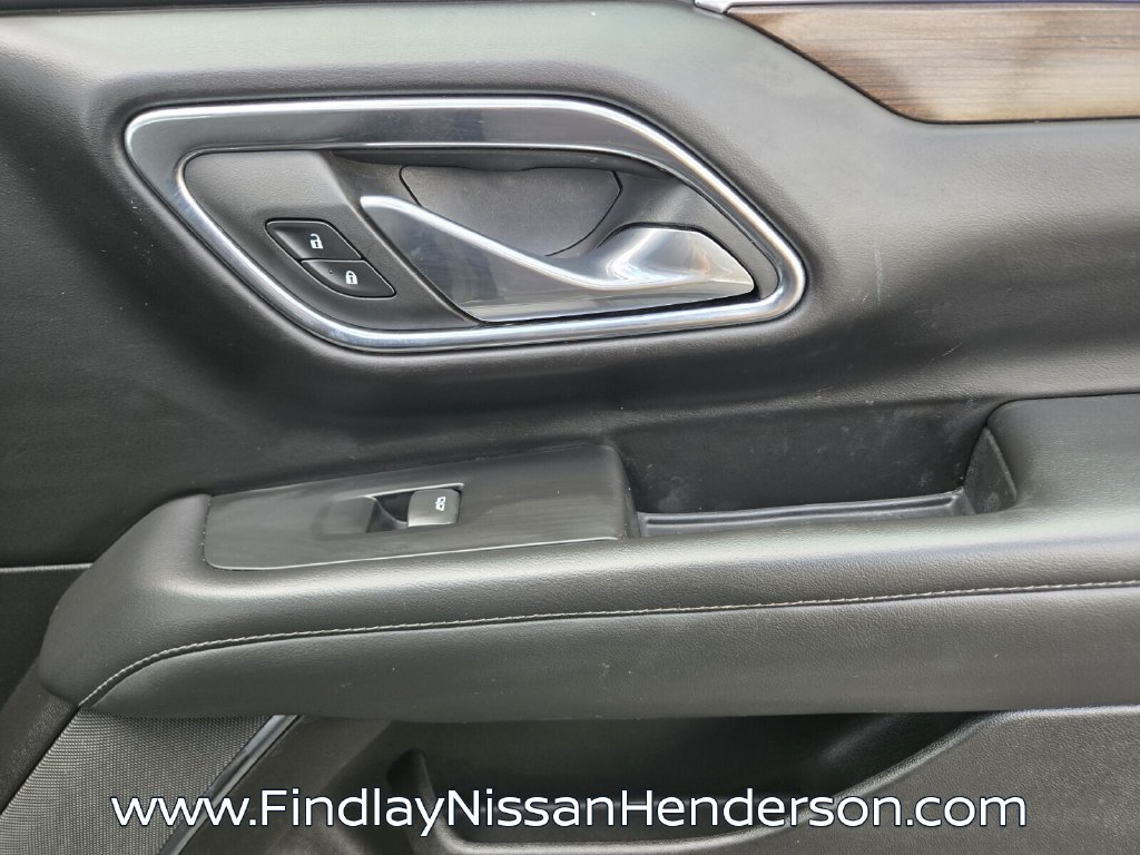 Used 2023 GMC Yukon SLE RWD image 19
