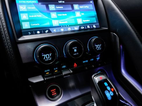 Used 2022 Jaguar F-TYPE Coupe RWD image 15