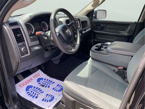 Used 2018 RAM 1500 Express AWD/4WD image 26