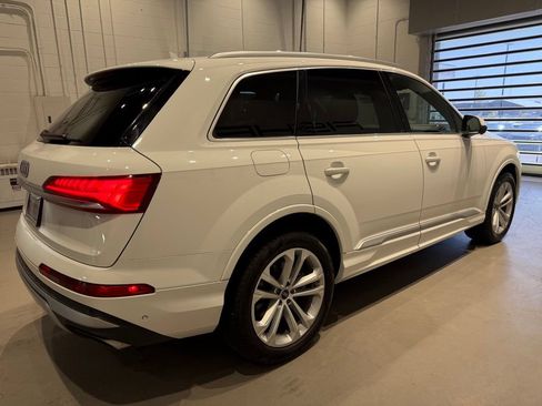 Used 2025 Audi Q7 3.0T Premium Plus AWD/4WD image 9