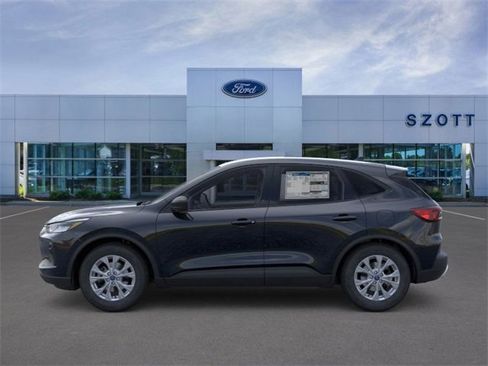New 2025 Ford Escape Active w/ Cold Weather Package image 3