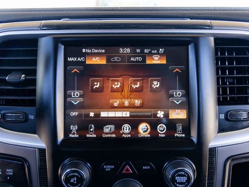 Used 2015 RAM 3500 Laramie Longhorn image 23