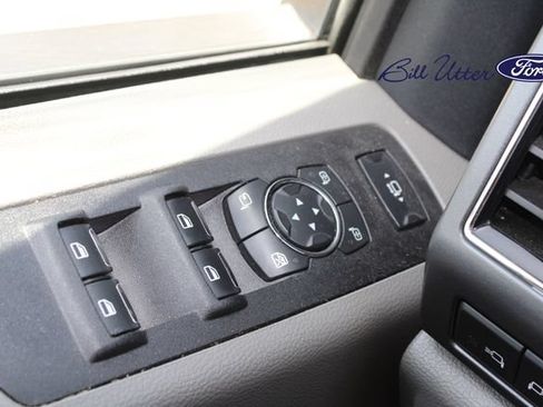 Certified 2020 Ford F250 XLT w/ XLT Premium Package AWD/4WD image 20