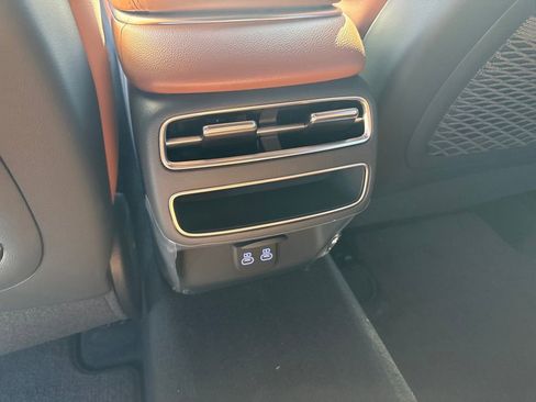 New 2026 Genesis GV70 2.5T Advanced AWD/4WD image 15