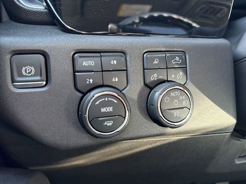 Used 2023 Chevrolet Silverado 1500 RST w/ All Star Edition Plus AWD/4WD image 26