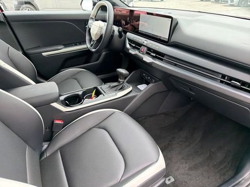 New 2026 Kia K4 EX FWD image 23