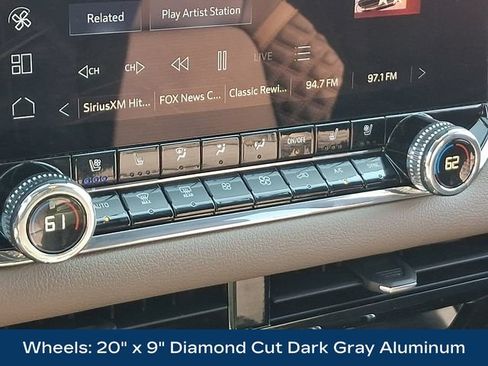Used 2026 GMC Canyon Denali AWD/4WD image 14
