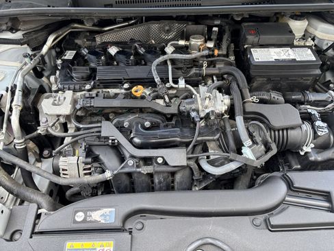Used 2025 Toyota Corolla LE FWD image 26