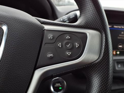 Certified 2022 GMC Terrain SLE w/ Driver Convenience Package image 16