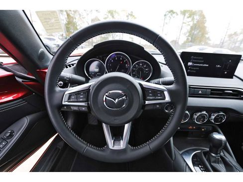 Used 2025 MAZDA MX-5 Miata RF Grand Touring image 7