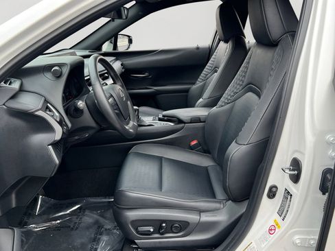 Used 2019 Lexus UX 250h image 14