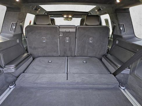 Used 2024 Rivian R1S Adventure image 6