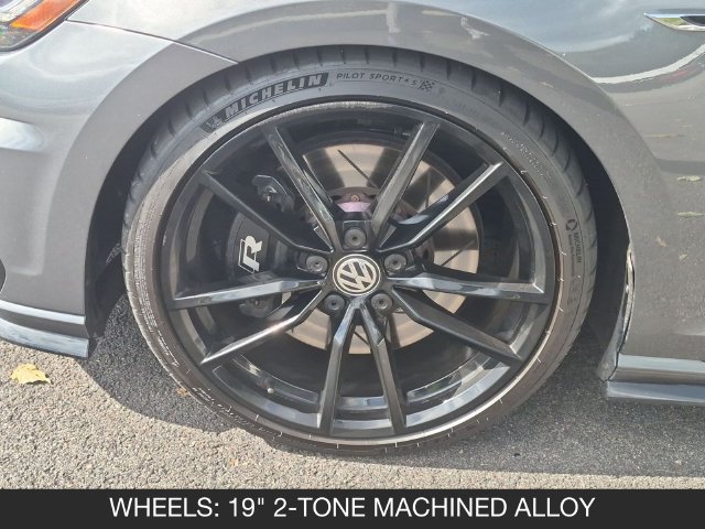 Used 2019 Volkswagen Golf R 4-Door AWD/4WD image 22