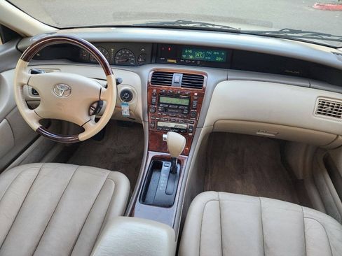 Used 2003 Toyota Avalon XLS FWD image 9