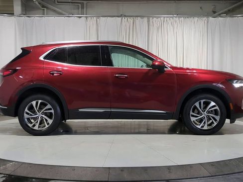 Used 2023 Buick Envision Essence image 9