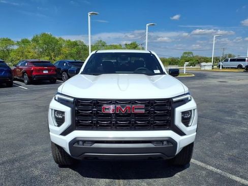 New 2025 GMC Canyon Elevation w/ Convenience Package image 9