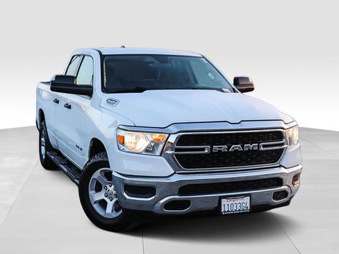 Used 2019 RAM 1500 Tradesman RWD image 2