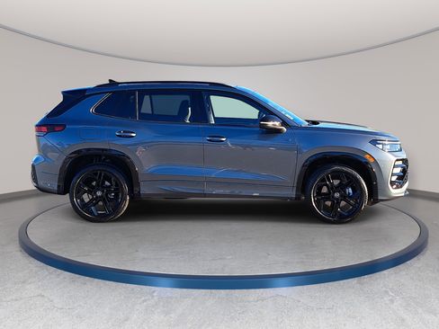 New 2026 Volkswagen Tiguan SE R-Line AWD/4WD image 4