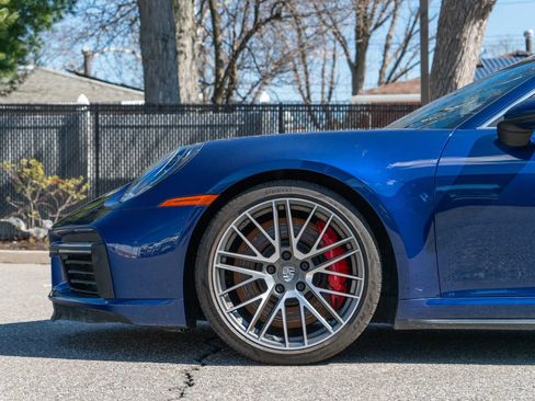 Used 2021 Porsche 911 Turbo image 21