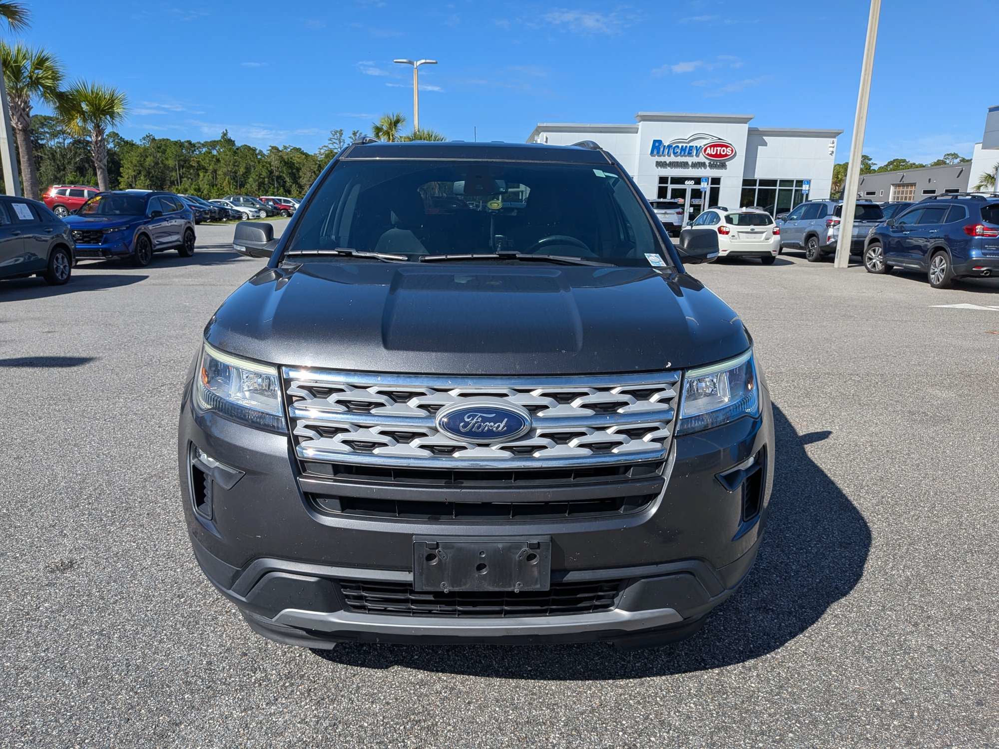 Used 2019 Ford Explorer XLT w/ Equipment Group 201A FWD image 8