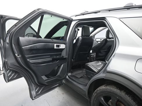 Certified 2021 Ford Explorer ST w/ Equipment Group 401A AWD/4WD image 19