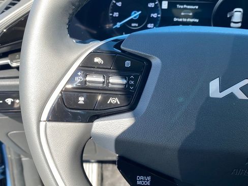 New 2025 Kia Niro Wind image 14