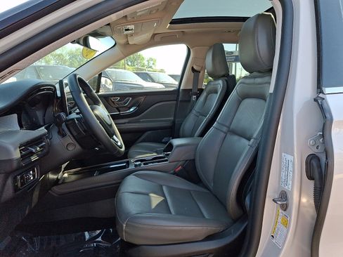 Used 2023 Lincoln Corsair AWD w/ Equipment Group 101A image 14