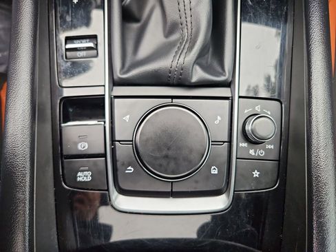 Used 2024 MAZDA MAZDA3 s image 22