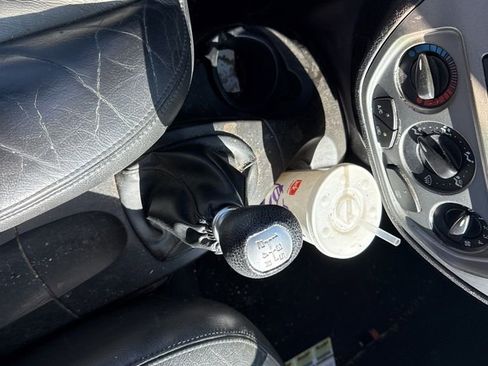 Used 2007 Ford Focus ZX3 Hatchback image 2