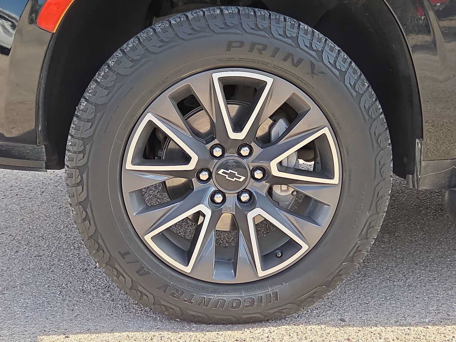 Used 2021 Chevrolet Tahoe Z71 AWD/4WD image 12