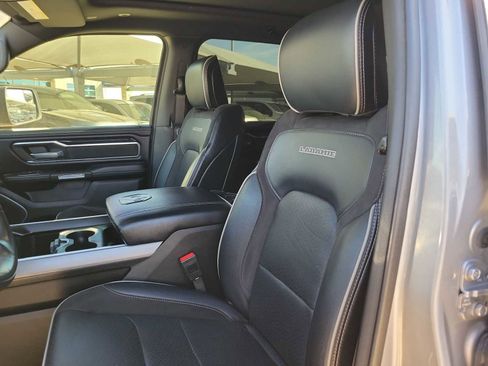 Used 2022 RAM 1500 Laramie w/ Sport Appearance Package image 11
