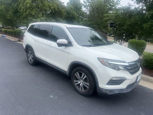 Used 2017 Honda Pilot EX-L image 9