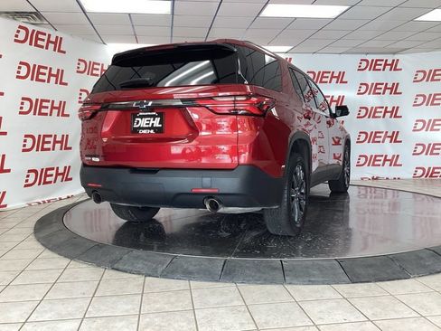 Used 2024 Chevrolet Traverse RS w/ LPO, Floor Liner Package AWD/4WD image 7