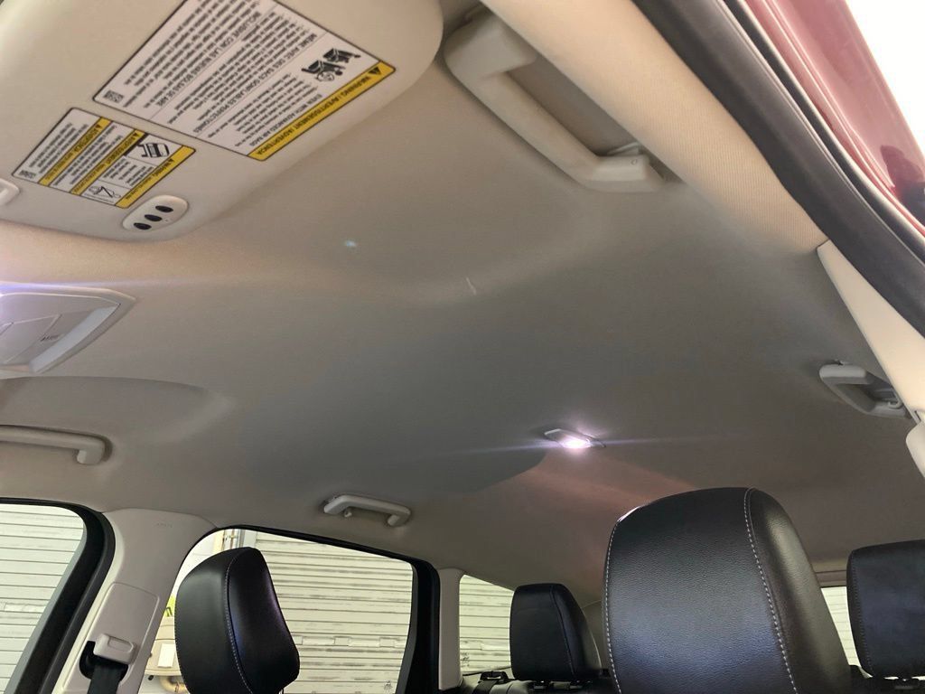 Used 2019 Ford Escape Titanium FWD image 19