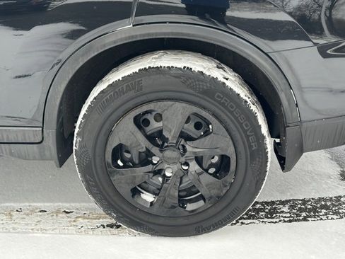 Used 2017 Nissan Rogue S image 10