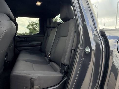 Used 2025 Toyota Tacoma SR5 AWD/4WD image 28