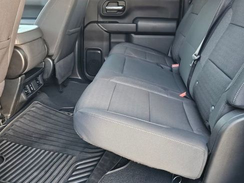 Used 2024 Chevrolet Silverado 2500 Custom w/ Custom Value Package image 13