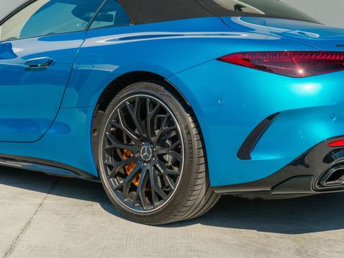 Used 2022 Mercedes-Benz SL 63 AMG 4MATIC image 46